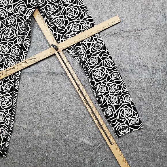 Lululemon Leggings Size 4 Cropped Womens Mosaic Roses Run Athletic Gym Workout - Picture 4 of 9